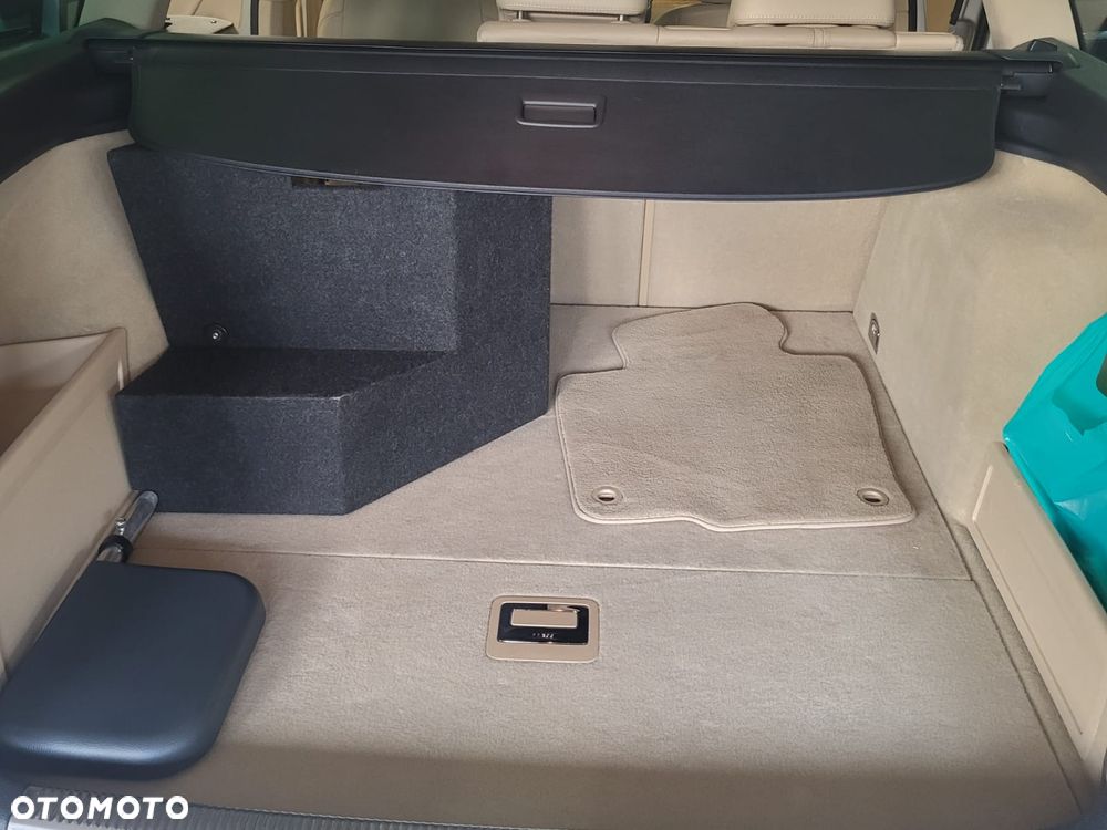 Volkswagen Passat Variant 2.0 TDI DSG Highline - 18