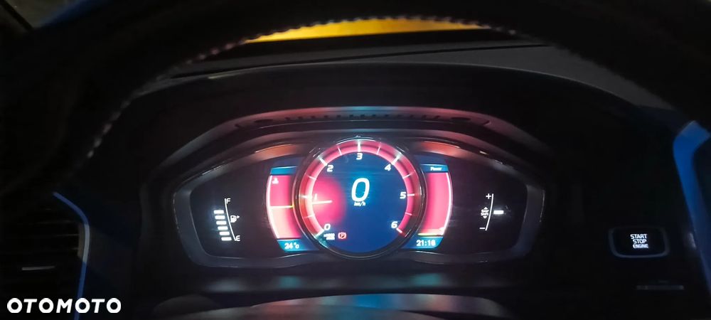 Volvo XC 60 D4 Drive-E Momentum - 24