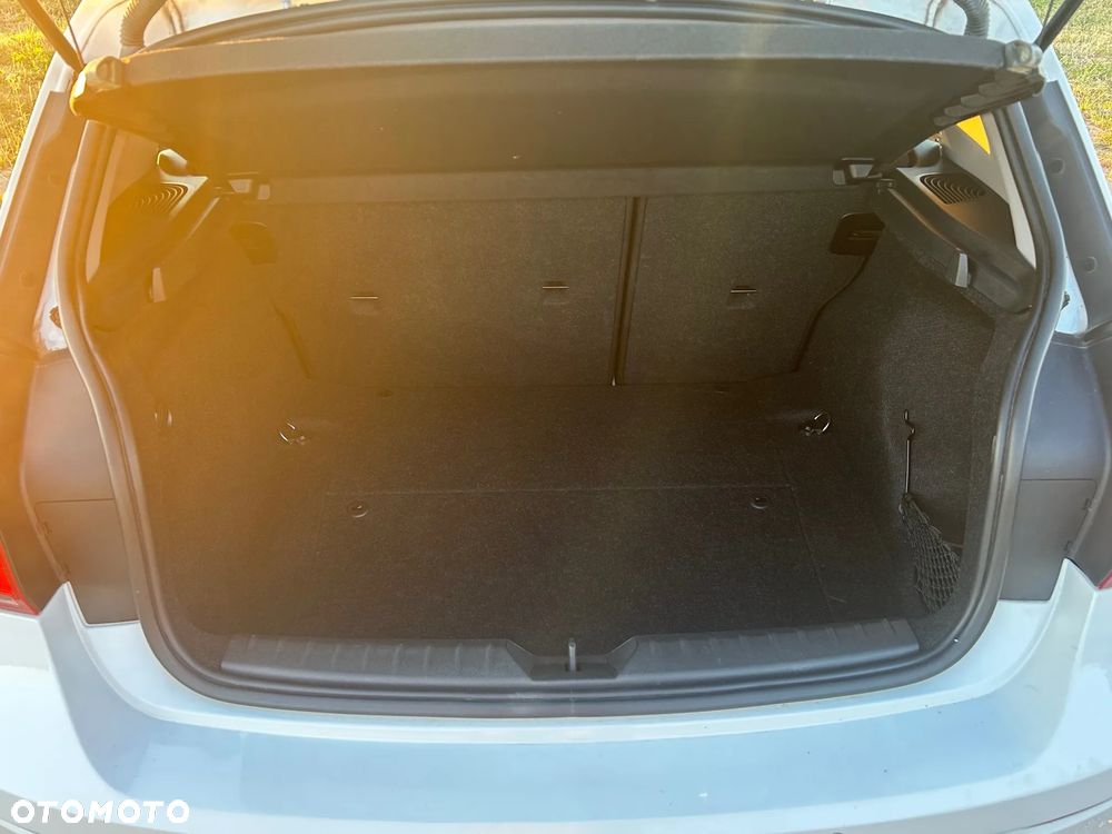 BMW Seria 1 116i - 10