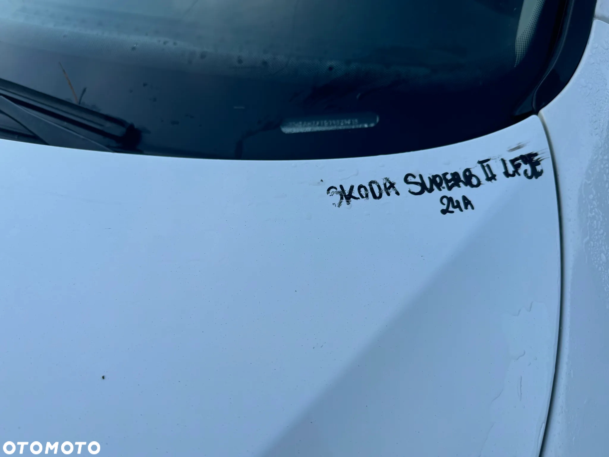 SKODA SUPERB II MASKA POKRYWA SILNIKA LF9E - 11