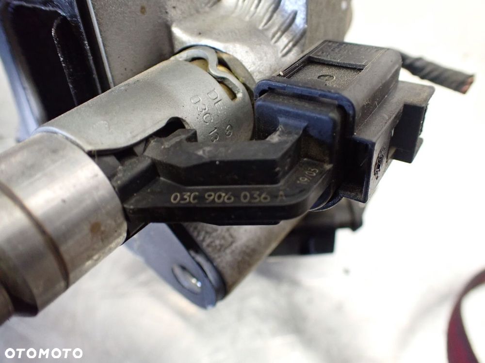 LISTWA WTRYSKOWA VOLKSWAGEN TOURAN 1.6FSI 03C133204G - 11