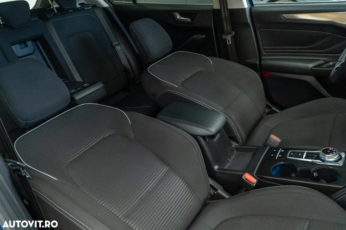 Ford Focus 1.5 EcoBlue Titanium - 34