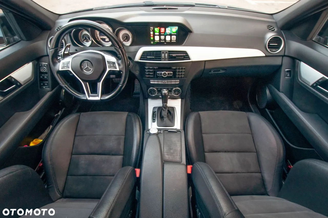 Mercedes-Benz Klasa C 350 CDI DPF (BlueEFFICIENCY) 7G-TRONIC Avantgarde - 37