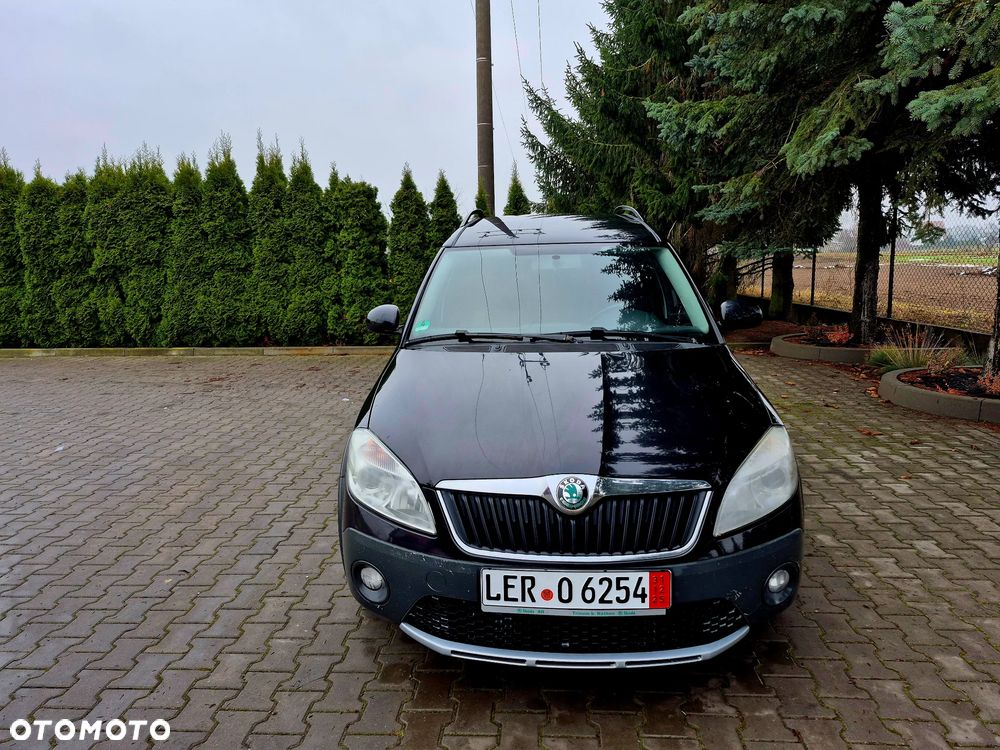 Skoda Roomster 1.2 TSI Scout - 2