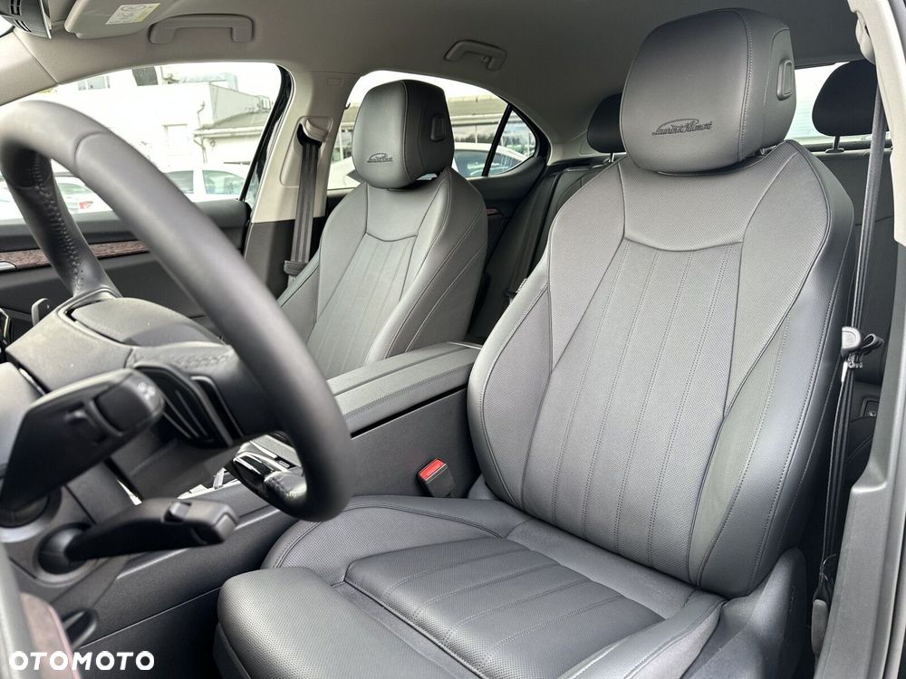 Skoda Superb 2.0 TDI SCR 4x4 L&K DSG - 12