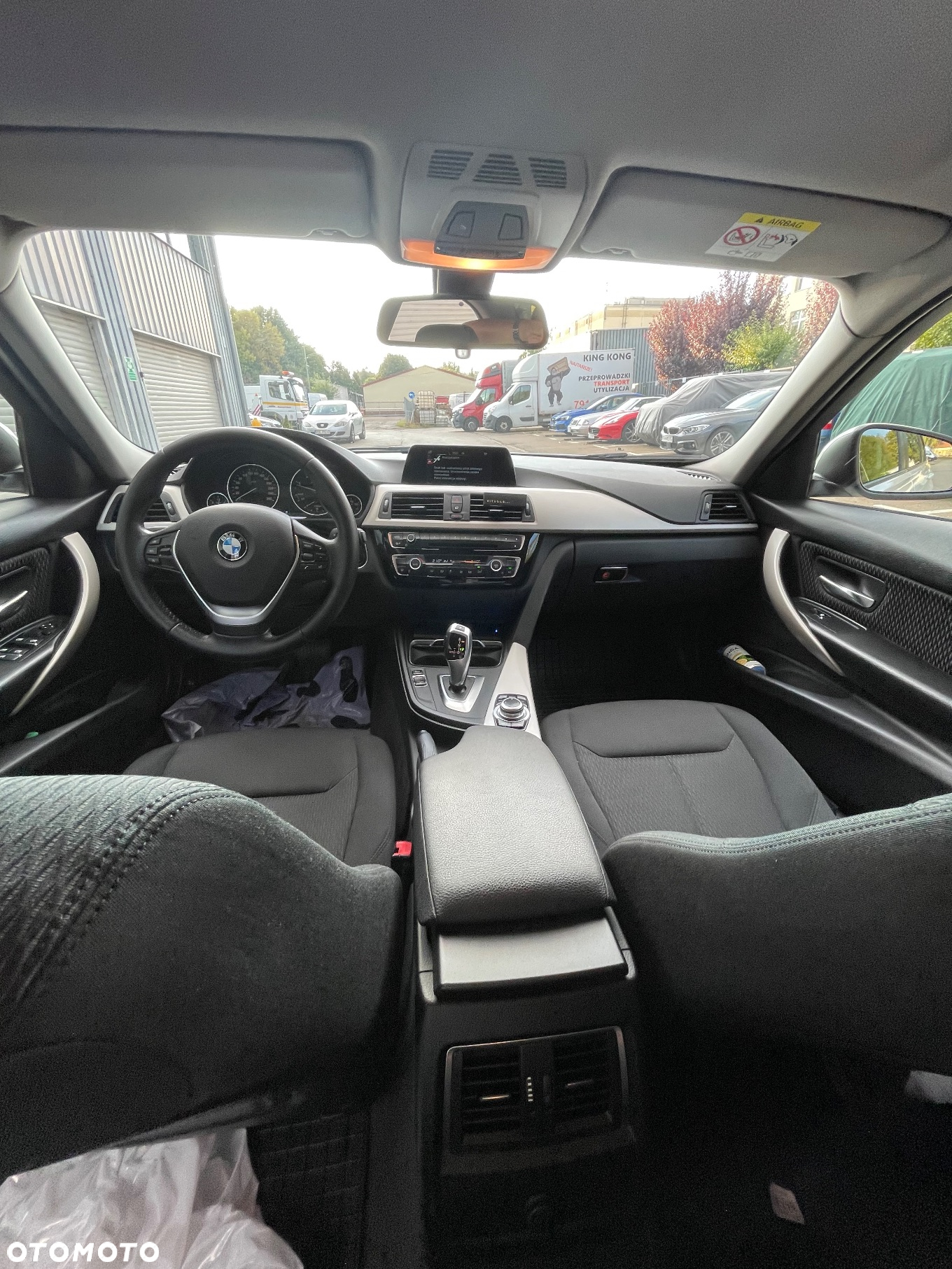 BMW Seria 3 316d - 10