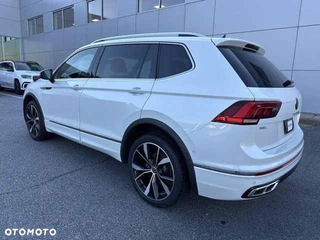 Volkswagen Tiguan - 8