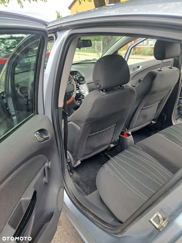 Opel Corsa 1.2 16V 111 - 4