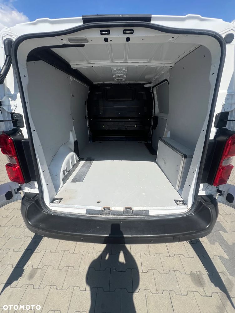 Opel Vivaro - 14