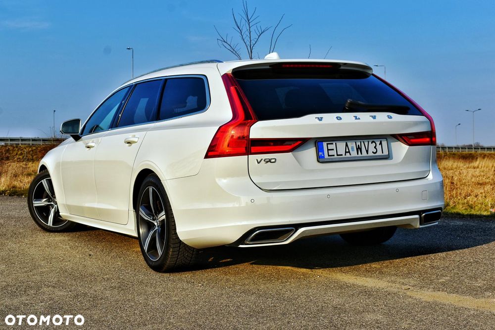 Volvo V90 D4 Geartronic R Design - 10