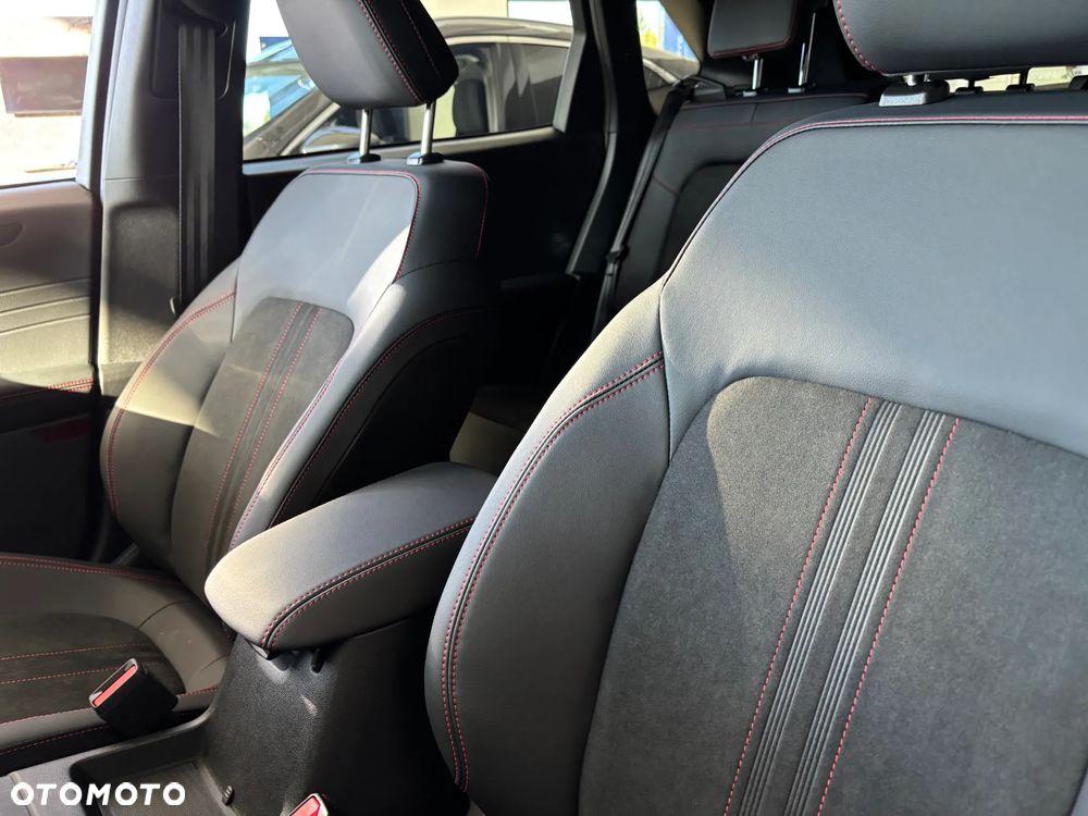 Ford Kuga 1.5 EcoBoost ST-LINE X - 7