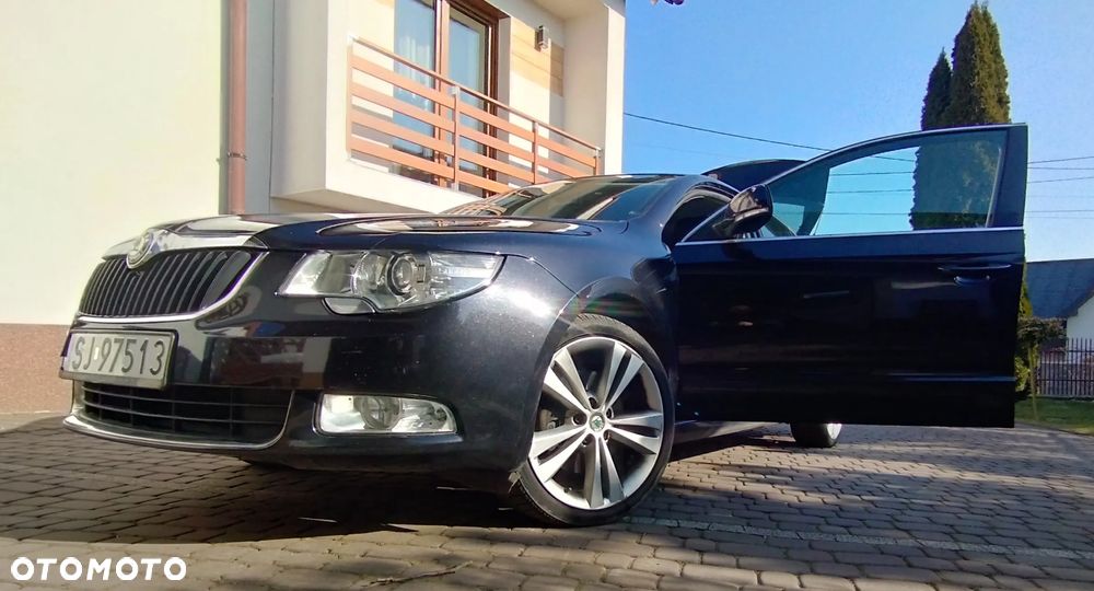 Skoda Superb 2.0 TDI 4x4 Ambition - 8