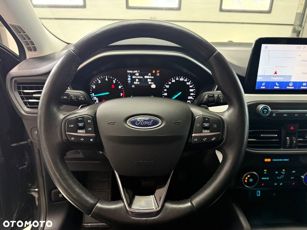 Ford Focus 1.0 EcoBoost Hybrid TITANIUM - 20
