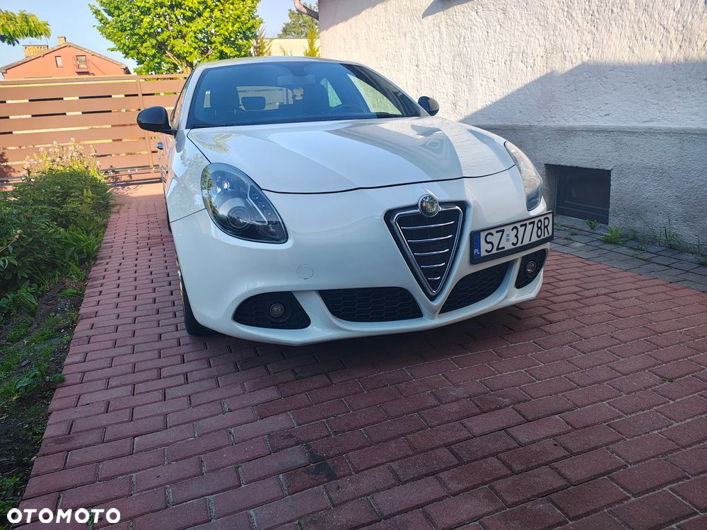 Alfa Romeo Giulietta 1750 TBi Quadrifoglio Verde - 16