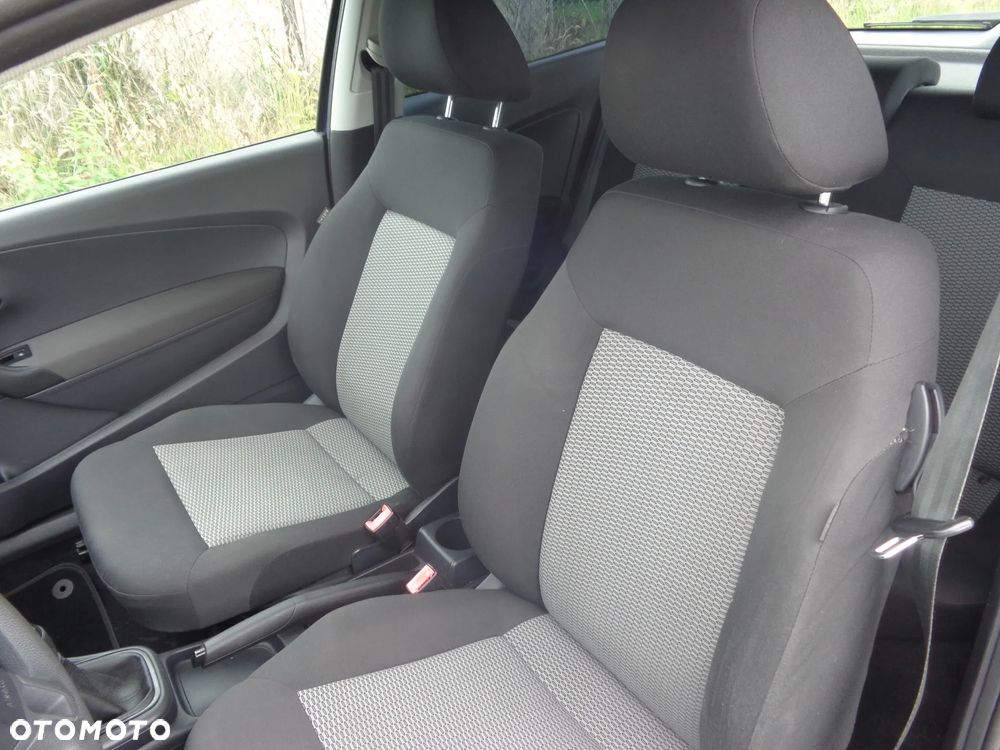 Volkswagen Polo 1.2 Style - 12