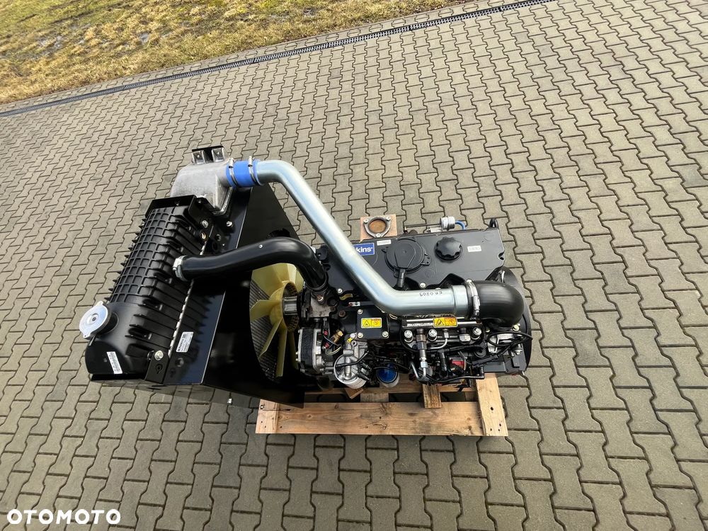 silnik Perkins 1104D-E44TA 1104D E44TA 105.2kW 35000netto - 10