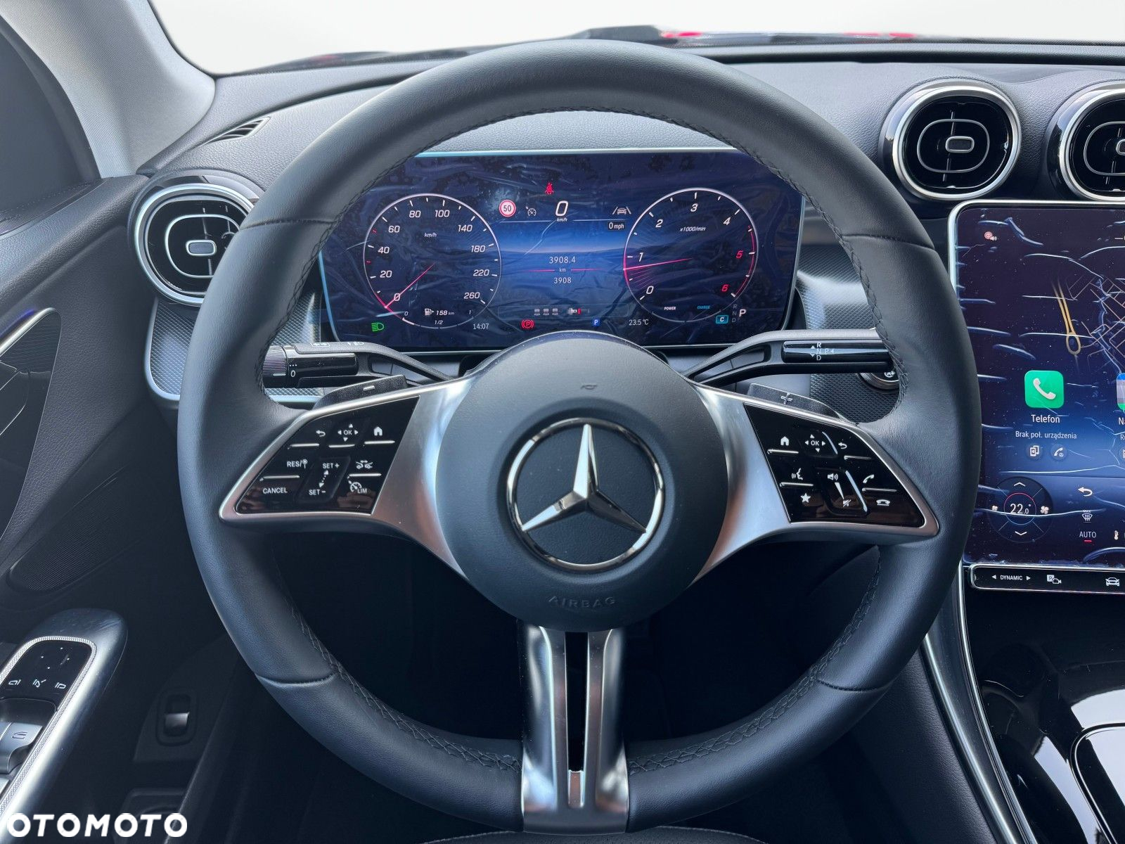 Mercedes-Benz GLC - 14