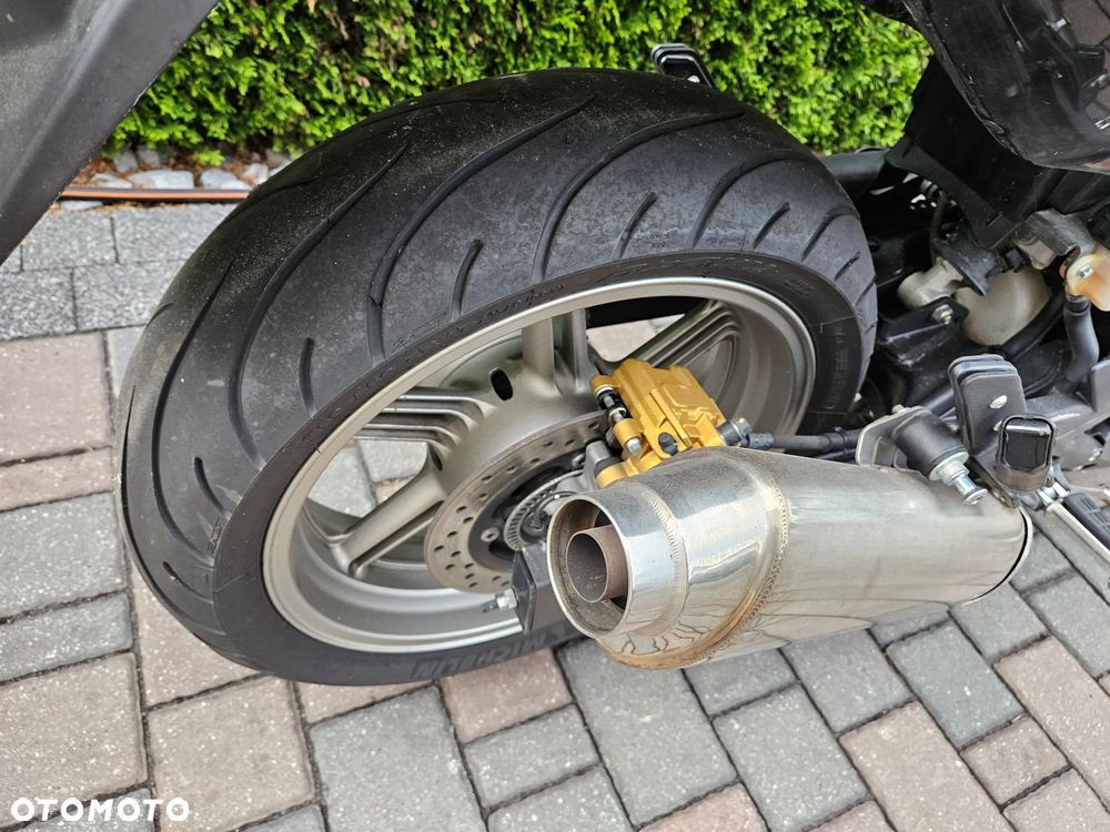 Honda CBF - 26