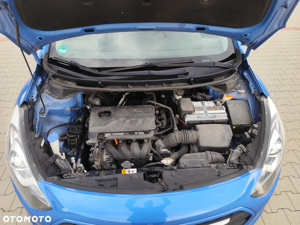 Hyundai i30 blue 1.4 Classic - 5