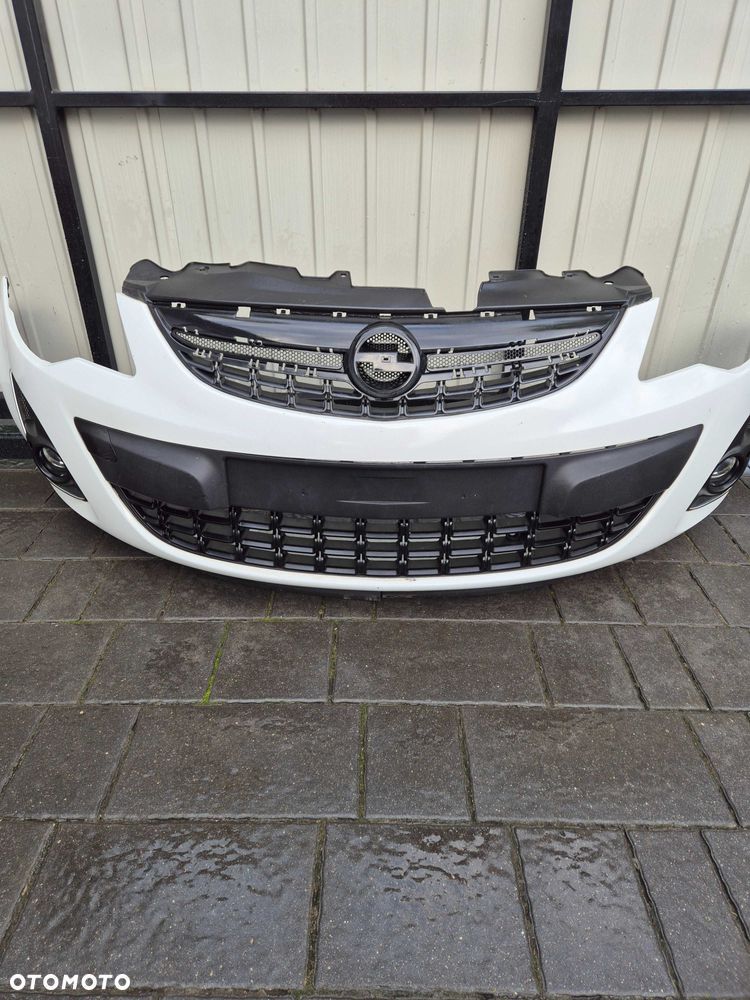 Zderzak przód przedni Opel Corsa D Lift rok 11 kod lak Z474 Z 474 - 3