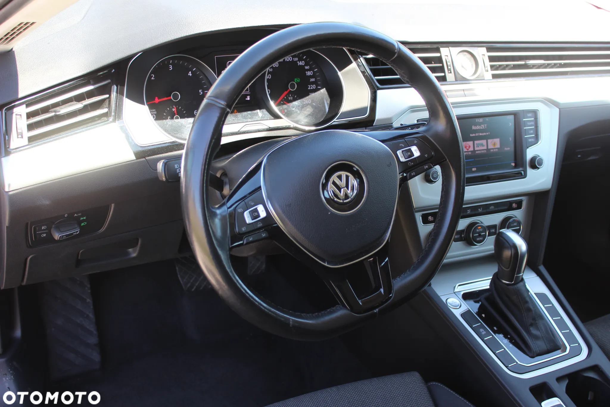Volkswagen Passat 1.6 TDI BMT Trendline - 13