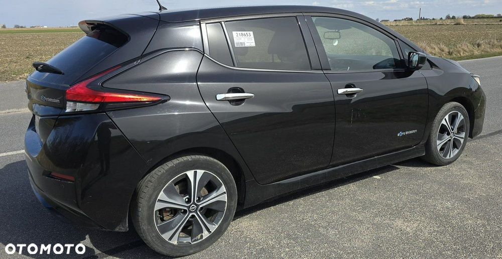 Nissan Leaf - 3