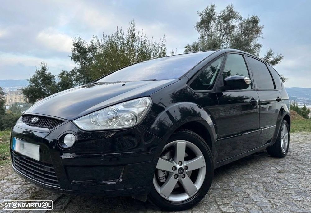 Ford S-Max 2.0 TDCi DPF Titanium - 1