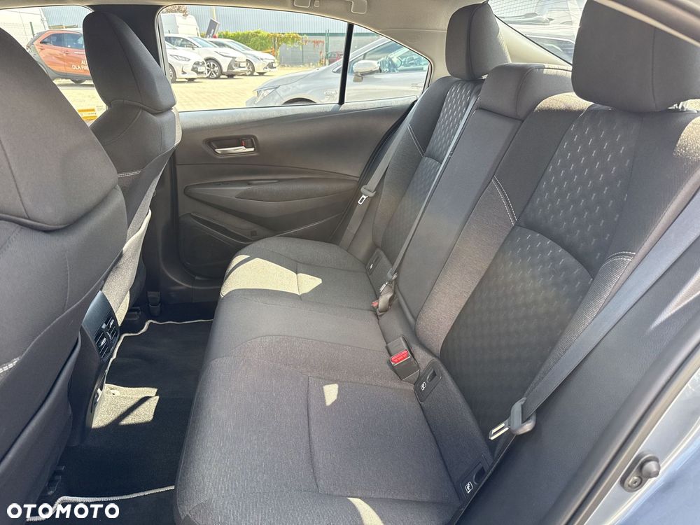 Toyota Corolla 1.8 Hybrid Comfort - 12