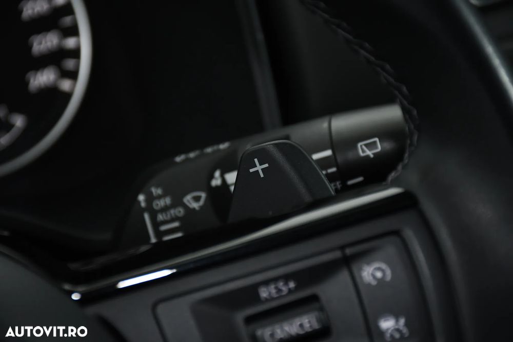 Nissan Qashqai 1.3 DIG-T MHEV Xtronic N-Connecta - 25