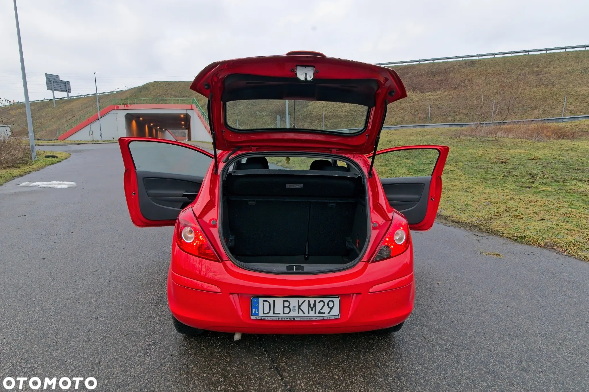 Opel Corsa 1.2 16V Enjoy - 20