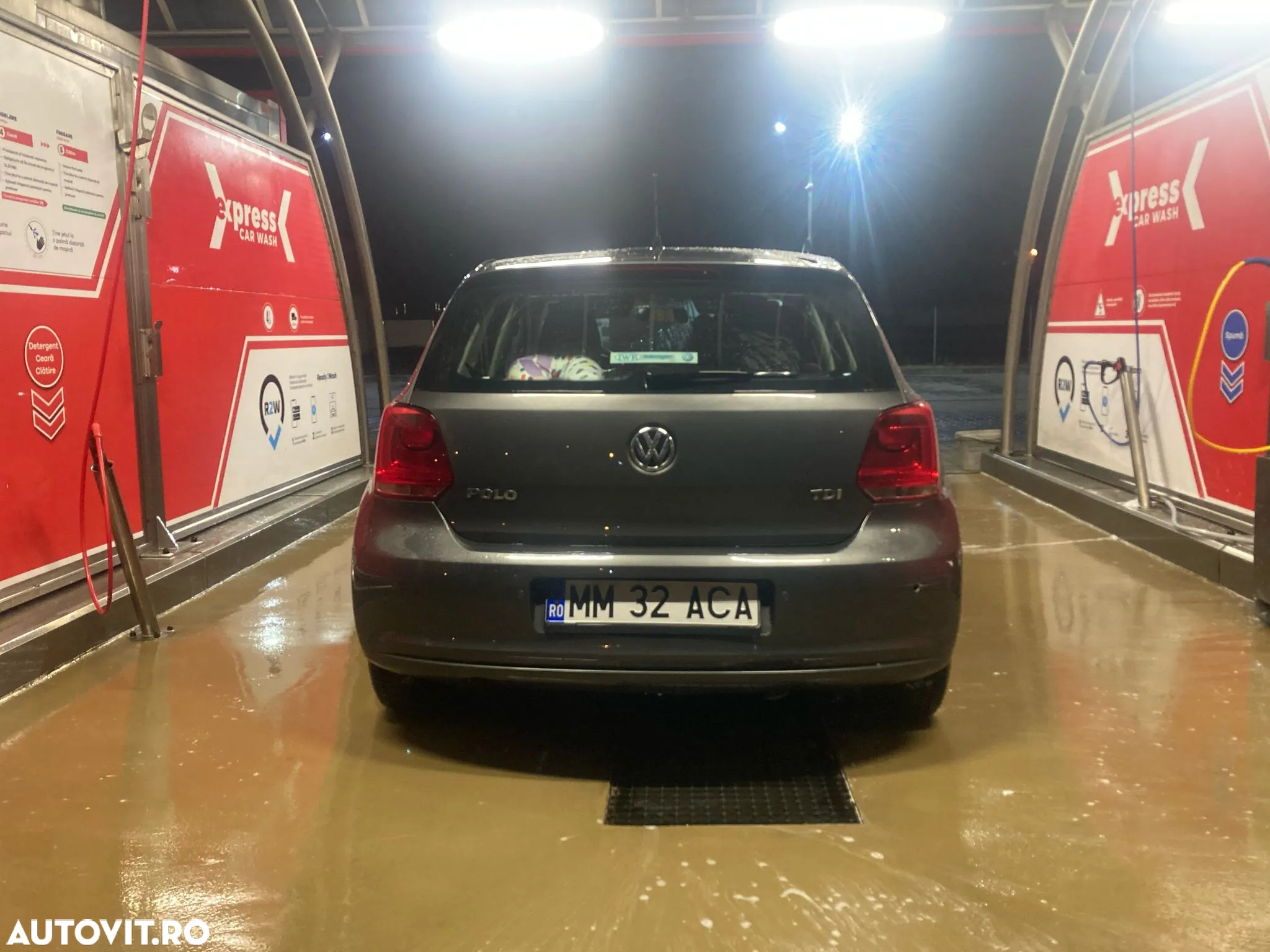 Volkswagen Polo 1.6 TDI Highline - 3