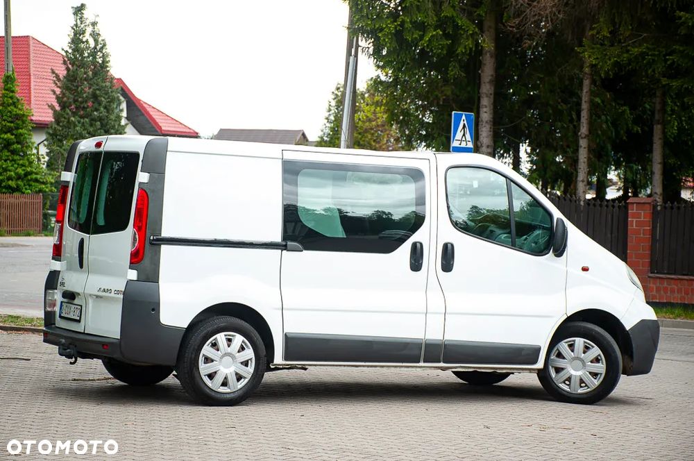 Opel VIVARO BRYGADÓWKA 6os - 4