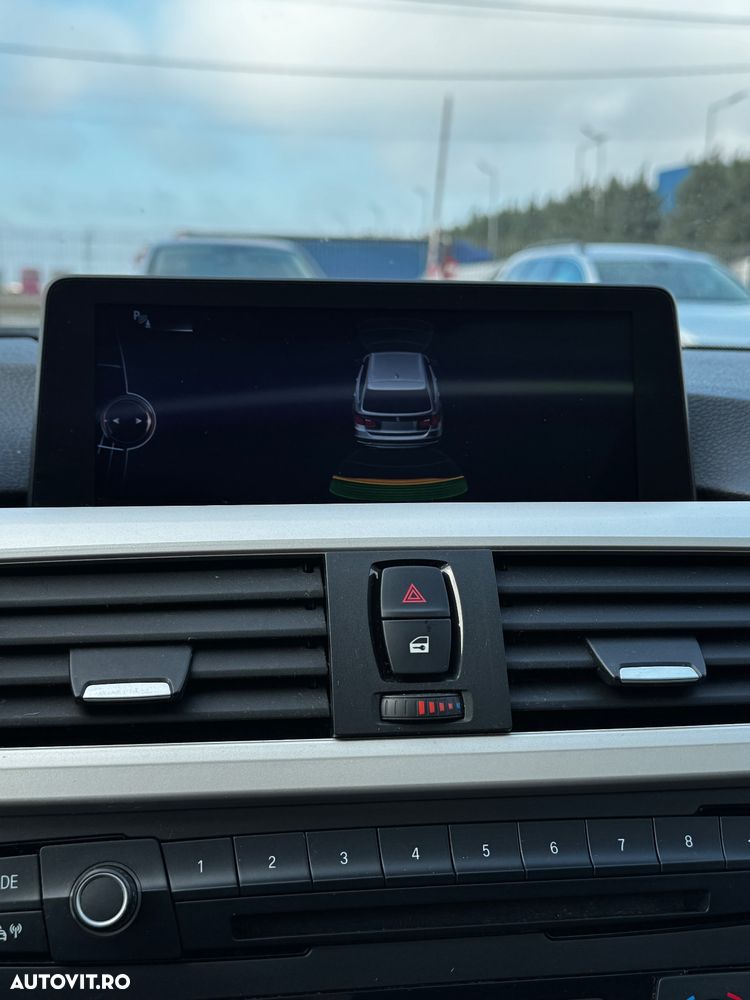 BMW Seria 3 320d Touring Aut. - 20