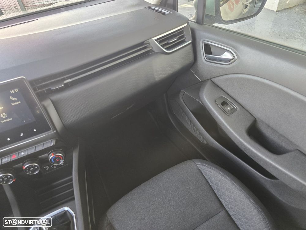 Renault Clio 1.5 Blue dCi Intens - 17