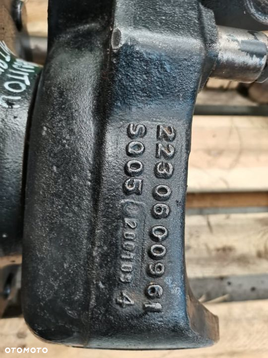 Manitou MHT 790 {Zwrotnica Spicer 2230600961} - 4