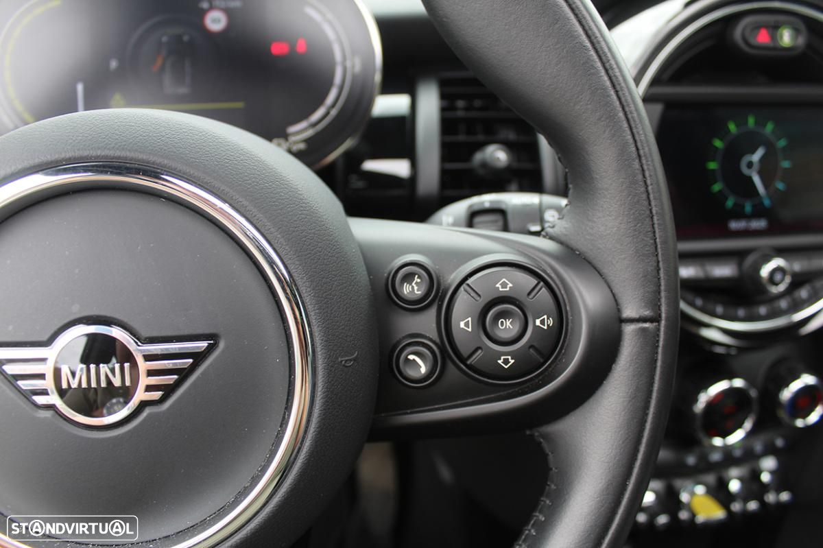 MINI 3 Portas Cooper SE Essential - 43