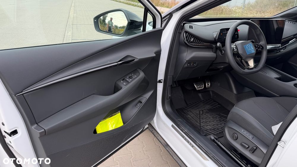 Volkswagen ID. Unyx 06 - 20