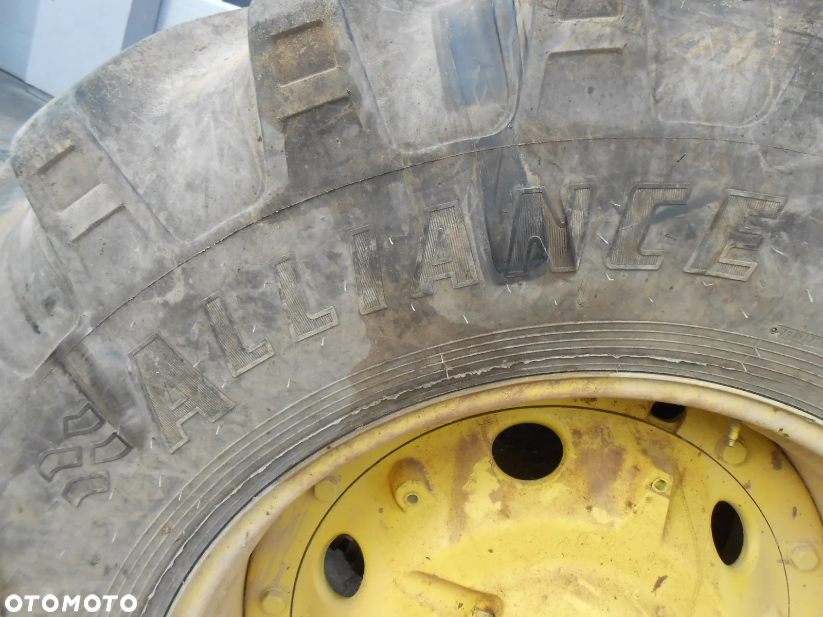 Opona 710/70R38 Alliance John Deere 7800 - 3