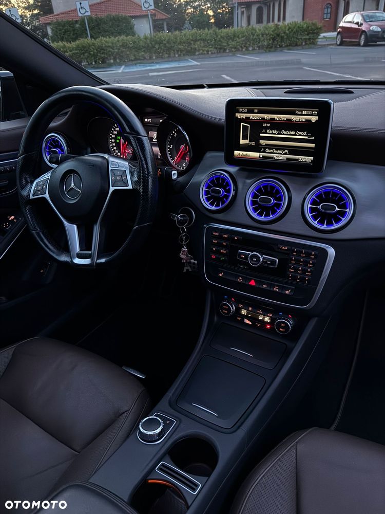 Mercedes-Benz CLA - 20