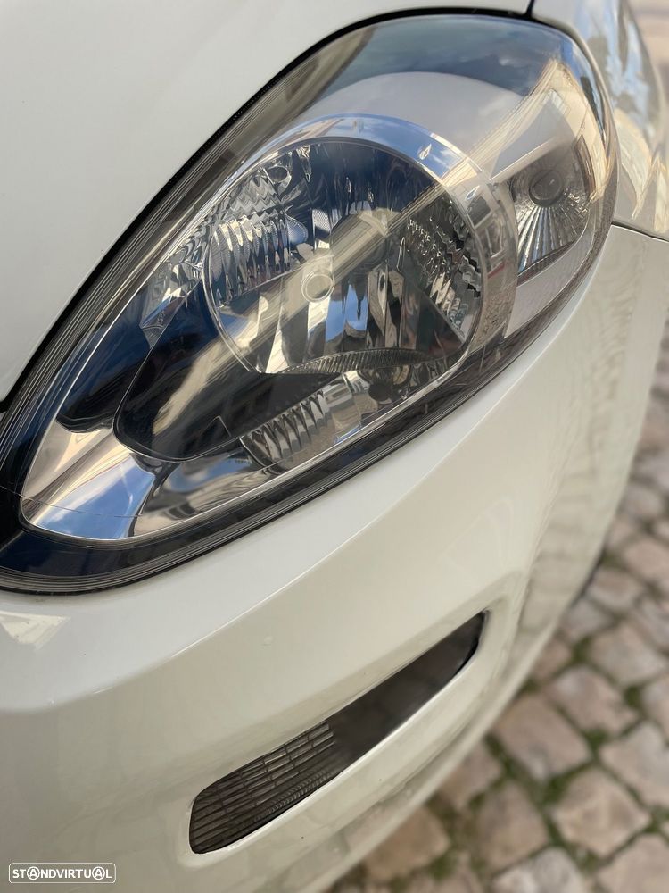 Fiat Punto 1.2 Lounge Start&Stop - 15