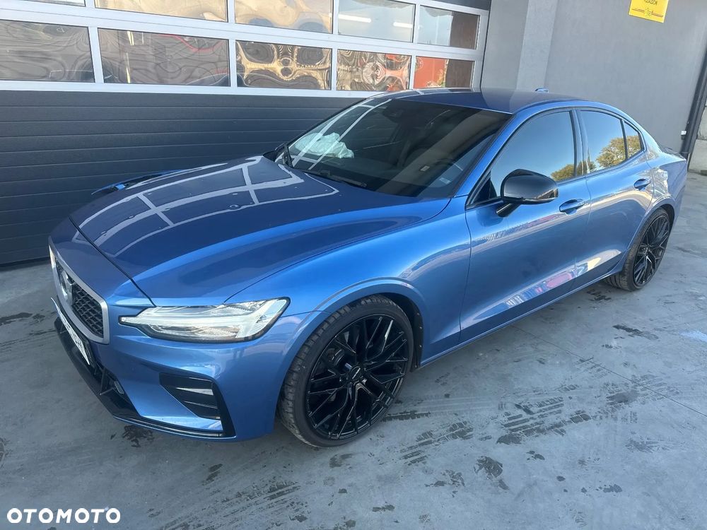 Volvo S60 T4 Momentum Pro - 2