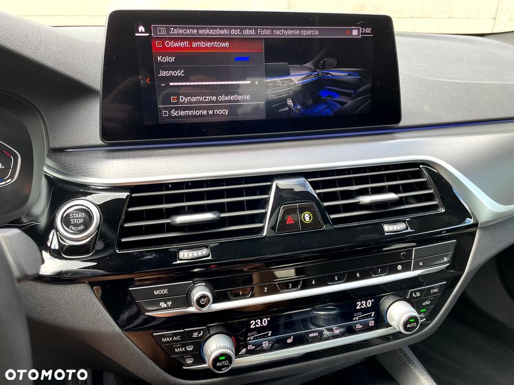 BMW Seria 5 520i M Sport Edition - 28