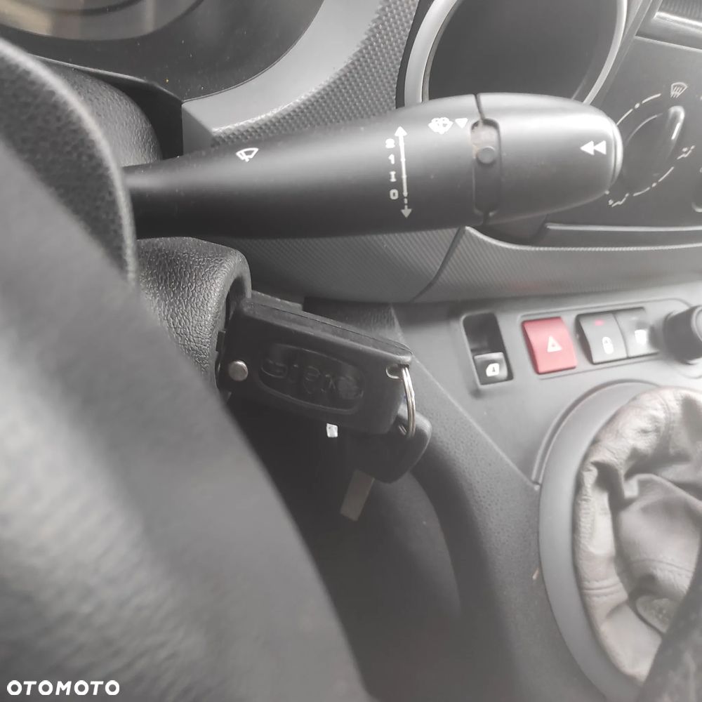 Citroën Berlingo - 23