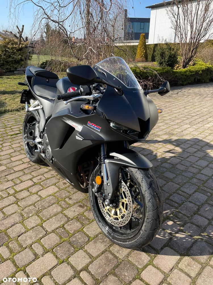 Honda CBR - 2