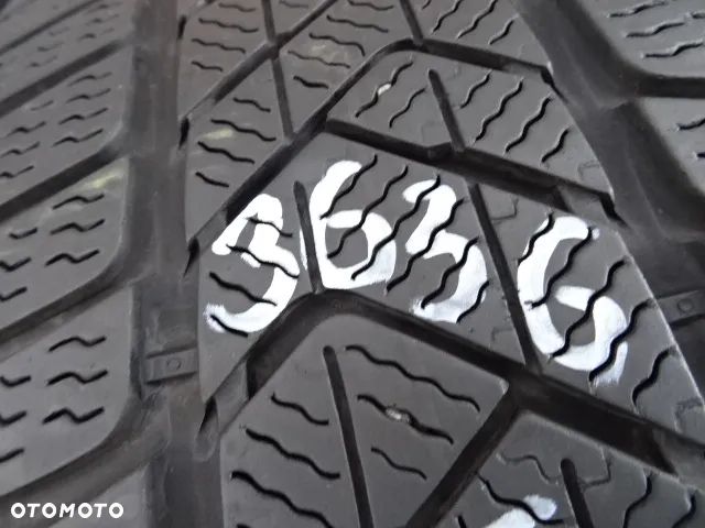 225/45/R18 95H RSC Pirelli Winter Sotto Zero 3 - 15
