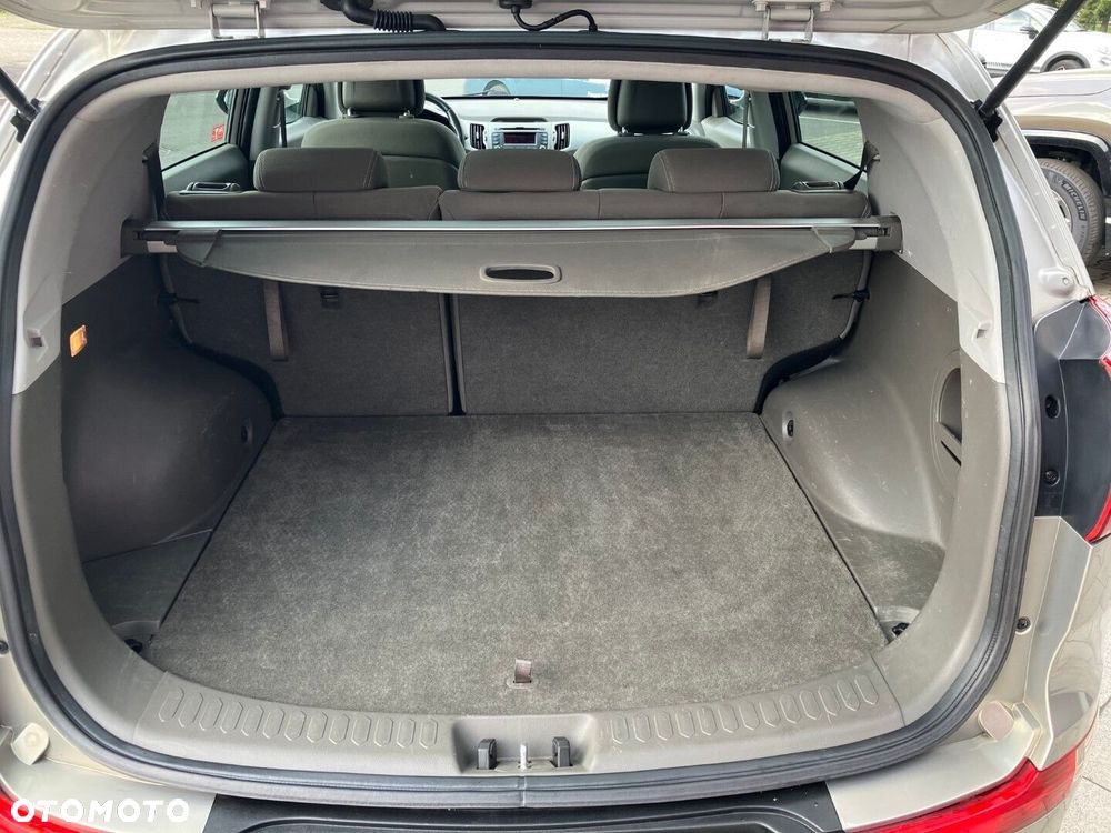 Kia Sportage 2.0 CVVT 4WD Spirit - 8