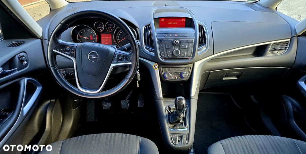 Opel Zafira Tourer 1.4 Turbo Edition - 17