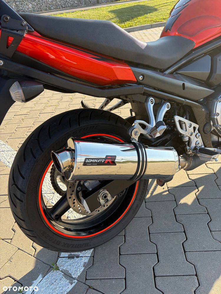 Suzuki GSX - 11