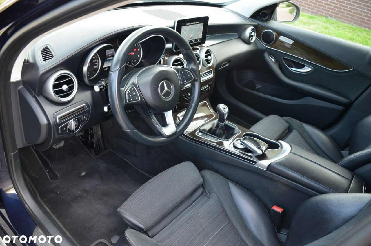 Mercedes-Benz Klasa C - 16