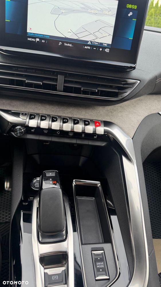 Peugeot 3008 1.6 PureTech HYbrid4 GT S&S EAT8 - 28